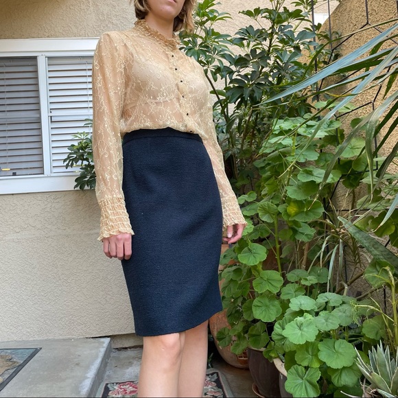 Vintage navy blue Chanel wool pencil skirt